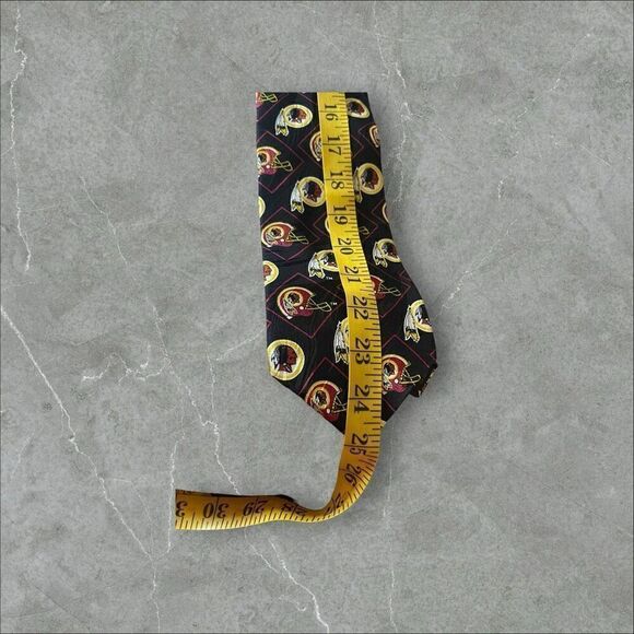 RM Sport Mens Multicolor Washington Redskins Allover Print Neck Tie - Picture 3 of 16